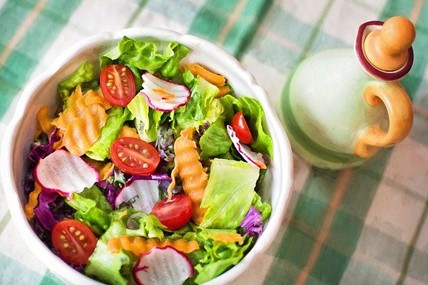 A salad with many different vegetables